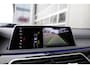 BMW 7-Serie 740Le 327 pk xDrive iPerformance / Nieuwstaat/ Dealer.ond/ Bowers&Wilkins/ Achteras-Sturing/ Pano-dak/ Head-Up/ Keyless/ Lucht-Vering/ Nappa-Leder/ Soft-Close/ 19'' LMV