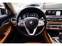 BMW 7-Serie 740Le 327 pk xDrive iPerformance / Nieuwstaat/ Dealer.ond/ Bowers&Wilkins/ Achteras-Sturing/ Pano-dak/ Head-Up/ Keyless/ Lucht-Vering/ Nappa-Leder/ Soft-Close/ 19'' LMV