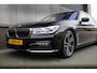 BMW 7-Serie 740Le 327 pk xDrive iPerformance / Nieuwstaat/ Dealer.ond/ Bowers&Wilkins/ Achteras-Sturing/ Pano-dak/ Head-Up/ Keyless/ Lucht-Vering/ Nappa-Leder/ Soft-Close/ 19'' LMV