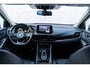 Nissan Qashqai 1.3 MHEV Xtronic N-Connecta | Adaptive Cruise Control | Trekhaak | Navigatie | Achteruitrijcamera | Climate Control | Half-Lederen Bekleding | 18" Lichtmetaal