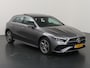 Mercedes-Benz A-klasse 250 e AMG Line | Panoramadak | Sfeerverlichting | Stoelverwarming |