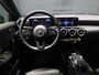Mercedes-Benz A-klasse 200 Business Solution [SCHUIFKANTELDAK, TREKHAAK, BLUETOOTH TELEFOON, CRUISE CONTROL, ACHTERUITRIJCAMERA, PDC V+A, STOELVERWARMING, FLIPPERS, AUTOMATISCHE AIRCO, NIEUWSTAAT,