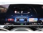 Mercedes-Benz E-klasse 300 e AMG Line | Hyperscreen | Distronic | Panoramadak | Memory | Burmester | HUD | 3D-Display | Digital Light | Surround Camera | Nightpakket | Keyless Go |