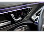Mercedes-Benz E-klasse 300 e AMG Line | Hyperscreen | Distronic | Panoramadak | Memory | Burmester | HUD | 3D-Display | Digital Light | Surround Camera | Nightpakket | Keyless Go |