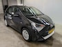 Toyota Aygo 1.0 VVT-i X-Play 5-DRS Airco DAB+ Carplay Navi X-Play Pack Achteruitrij Camera