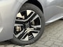 Peugeot 208 Allure 1.2 Hybrid 100PK e-DCS6 Automaat Navigatie, Achteruitrijcamera, Adaptieve Cruise Control, Parkeersensoren, Apple Carplay, Android Auto