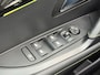 Peugeot 208 GT 1.2 Hybrid 145PK e-DCS6 Automaat Navigatie, Rondomzichtcamera, Keyless, Stoelverwarming, Adaptieve cruise Control, Parkeersensoren