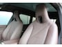 BMW iX XDrive50 High Executive 112 kWh | panoramadak skylounge | luchtvering | elek. trekhaak |adap. cruise | massage | SOH 94.3 %