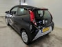 Toyota Aygo 1.0 VVT-i X-Play 5-DRS Airco DAB+ Carplay Navi X-Play Pack Achteruitrij Camera