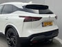 Nissan Qashqai 1.3 MHEV Xtronic Tekna Plus / Vaste Trekhaak 13-polig (Trekgewicht 1.800kg) / All Seasons / Panoramadak / HUD / Apple Carplay & Android Auto / Keyless Entry & Start / Elektrische Achterklep / Adaptieve Cruise Control / Navigatie full map / Elektrisch Verstelbare Voorstoelen met geheugenset Bestuurdersstoel / Stoel- en Stuurverwarming / Voorruitverwarming /