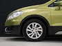 Suzuki S-Cross SX4 1.6 Exclusive [TREKHAAK AFNEEMBAAR, SCHUIFKANTELDAK, ACHTERUITRIJCAMERA, CRUISE CONTROL, BLUETOOT TELEFOON, AUTOMATISCHE AIRCO, CENTRALE DEURVERGRENDELING,  NIEUWSTAAT]
