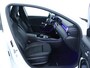 Mercedes-Benz A-klasse 200 Launch Edition Premium Plus AMG Styling | Panoramadak | Sfeerverlichting | Head Up Display | Dode hoek assistent | Electr. stoelen met geheugen
