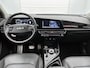 Kia Niro EV ExecutiveLine 64.8 kWh Interesse in deze Kia? Deze is uitsluitend te bezichtigen op basis afspraak in Kia Breda