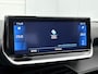 Peugeot 2008 1.2 PureTech Blue Lease Allure | Automaat | Climate control | Virtual cockpit | Navigatie | Cruise control | Half-Leder | LMV | Parkeer sensoren | LED | Camera |
