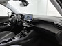 Peugeot 2008 1.2 PureTech Blue Lease Allure | Automaat | Climate control | Virtual cockpit | Navigatie | Cruise control | Half-Leder | LMV | Parkeer sensoren | LED | Camera |