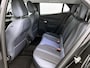 Peugeot 2008 1.2 PureTech Blue Lease Allure | Automaat | Climate control | Virtual cockpit | Navigatie | Cruise control | Half-Leder | LMV | Parkeer sensoren | LED | Camera |