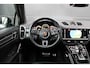 Porsche Cayenne Coupé 4.0 Turbo S E-Hybrid | VOL! | HUD | SOFT-CLOSE | KEYLESS | BOSE | PANO | MEMORY | TREKHAAK | KERAMISCH |