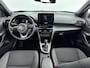 Toyota Yaris Cross 1.5 Hybrid Dynamic | Dodehoek detectie | Navigatie | Parkeersensoren voor/achter | Apple Carplay / Android Auto | 17 inch