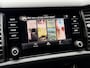Skoda Kodiaq 1.5 TSI Sportline Automaat | Trekhaak uitklapbaar | Navigatiesysteem | Stoelverwarming | Stuurverwarming | Getint glas | Cruise control adaptief | Dodehoek detectie | Achteruitrijcamera | Parkeersensoren voor en achter