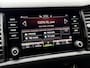 Skoda Kodiaq 1.5 TSI Sportline Automaat | Trekhaak uitklapbaar | Navigatiesysteem | Stoelverwarming | Stuurverwarming | Getint glas | Cruise control adaptief | Dodehoek detectie | Achteruitrijcamera | Parkeersensoren voor en achter