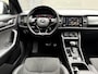 Skoda Kodiaq 1.5 TSI Sportline Automaat | Trekhaak uitklapbaar | Navigatiesysteem | Stoelverwarming | Stuurverwarming | Getint glas | Cruise control adaptief | Dodehoek detectie | Achteruitrijcamera | Parkeersensoren voor en achter