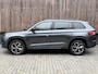 Skoda Kodiaq 1.5 TSI Sportline Automaat | Trekhaak uitklapbaar | Navigatiesysteem | Stoelverwarming | Stuurverwarming | Getint glas | Cruise control adaptief | Dodehoek detectie | Achteruitrijcamera | Parkeersensoren voor en achter