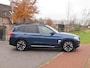BMW iX3 Executive 80 kWh | Panoramadak | Sfeerverlichting | Camera | Apple Carplay | NL-Auto |