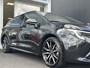 Toyota Corolla Touring Sports Hybrid 200 GR Sport Plus Schuif-/Kanteldak | JBL premium geluid | Dodehoekdetectie | Parkeersensoren rondom | Stoelverwarming voor+achter