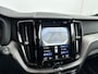 Volvo XC60 T8 Recharge R-Design | 19" | Panoramadak | Head-up | 360 Camera | Trekhaak | Elektrisch verstelbare Stoelen | Full LED | BLIS | Verwarmbare Stoelen | Keyless