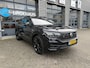 Volkswagen Touareg 3.0 TSi 462 PK 4MOTION R | Luchtvering | Panorama | Standkachel | Trekhaak |