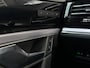 Volkswagen Touareg 3.0 TSi 462 PK 4MOTION R | Luchtvering | Panorama | Standkachel | Trekhaak |