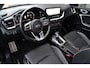 Kia Xceed 1.6 T-GDI Platinum Edition 204PK LED/Leer/Pano/ACC