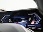 BMW iX xDrive40 Executive 77 kWh | NAVIGATIE | HEAD UP DISPLAY | STUUR- & STOELVERWARMING | CAMERA | HARMAN/KARDON |