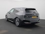 BMW iX xDrive40 Executive 77 kWh | NAVIGATIE | HEAD UP DISPLAY | STUUR- & STOELVERWARMING | CAMERA | HARMAN/KARDON |