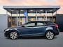Volvo V40 Cross Country T3 A/T Nordic+ Luxury | 18" | Elektrisch verst. stoel | Keyless | Panoramadak | Parkeercamera | Parkeerverwarming | Verwarmbare Voorstoelen | DAB | Parkeersensoren V+A