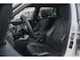 BMW 3-Serie Touring 330d RWD High Executive M-Performance | Navigatie | Panoramadak | Memory sportstoelen | HUD | Keyless | Harman-Kardon L7 | Dealer onderhouden!! | Werkelijk subliem uitgevoerde 330d en volledig dealer onderhouden.