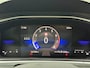 Volkswagen T-Roc 1.0 TSI Life Edition - Stoelverw. - Lane assist - Carplay