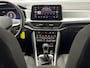 Volkswagen T-Roc 1.0 TSI Life Edition - Stoelverw. - Lane assist - Carplay