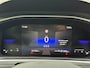 Volkswagen T-Roc 1.0 TSI Life Edition - Stoelverw. - Lane assist - Carplay