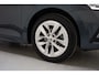 Skoda Octavia Combi 1.5 e-TSI 150pk Business Edition Aut. [ Virtual Navi Stoelverwarming Trekhaak ]