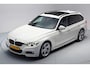 BMW 3-Serie 318i M-Sport High Executive Aut. [ Panoramadak Camera Digi-dash HiFi ]
