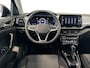 Volkswagen T-Cross 1.0 115pk TSI Life Edition Voorstoelen verwarmbaar | Velgen 'Bangalore', 17 inch lichtmetaal | Grootlichtassistent 'Light Assist'