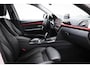 BMW 3-Serie Touring 318i High Executive Sport | LEDER | ADAPTIVE LED | HEAD UP |