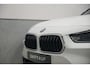 BMW X2 sDrive20i M-Sport | Panoramadak | Trekhaak | Camera | Stoelverwarming