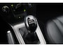 Volvo V40 2.0 D2 Summum Business Leer | Navigatie | Panoramadak | Stoelverwarming | Keyless drive | Clima | PDC | High Performance audio |