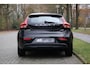 Volvo V40 2.0 D2 Summum Business Leer | Navigatie | Panoramadak | Stoelverwarming | Keyless drive | Clima | PDC | High Performance audio |