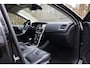 Volvo V40 2.0 D2 Summum Business Leer | Navigatie | Panoramadak | Stoelverwarming | Keyless drive | Clima | PDC | High Performance audio |