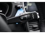 Volvo V40 2.0 D2 Summum Business Leer | Navigatie | Panoramadak | Stoelverwarming | Keyless drive | Clima | PDC | High Performance audio |