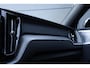 Volvo XC60 2.0 T6 Plug-in hybrid AWD Ultra Black Edition | Luchtvering | Stoelventilatie | Bowers & Wilkins Hifi | 360 Camera | Blis Blind Spot Info