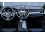 Volvo XC60 2.0 T6 Plug-in hybrid AWD Ultra Black Edition | Luchtvering | Stoelventilatie | Bowers & Wilkins Hifi | 360 Camera | Blis Blind Spot Info